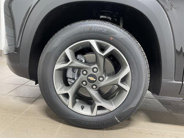 new 2025 Chevrolet Trax car, priced at $23,985
