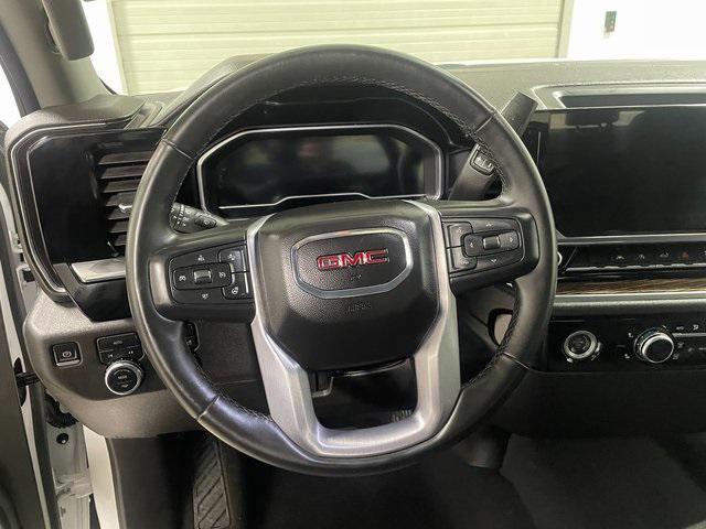 used 2023 GMC Sierra 1500 car, priced at $40,580