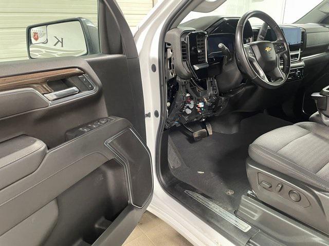 used 2022 Chevrolet Silverado 1500 car, priced at $32,895