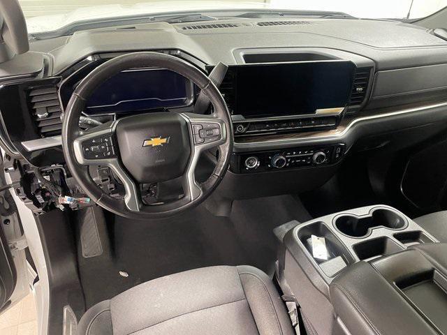 used 2022 Chevrolet Silverado 1500 car, priced at $32,895