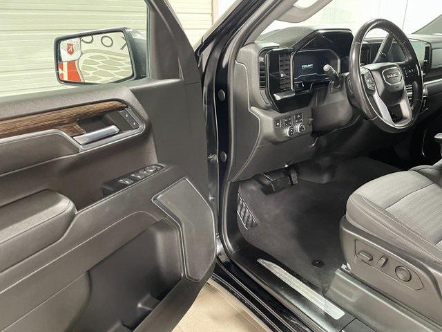 used 2022 GMC Sierra 1500 car, priced at $42,688