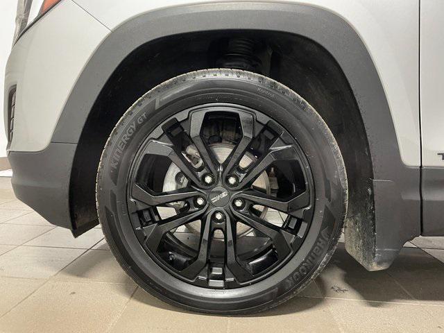 used 2021 GMC Terrain car, priced at $22,610