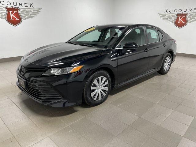 used 2019 Toyota Camry Hybrid car, priced at $16,287