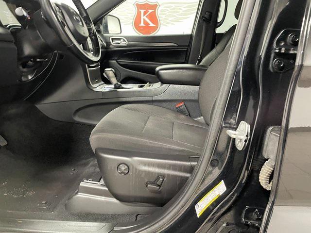 used 2022 Jeep Grand Cherokee car, priced at $25,997