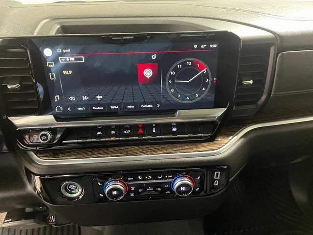 used 2022 GMC Sierra 1500 car, priced at $40,542