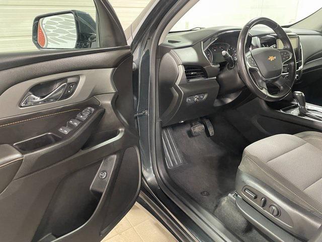 used 2020 Chevrolet Traverse car, priced at $23,202