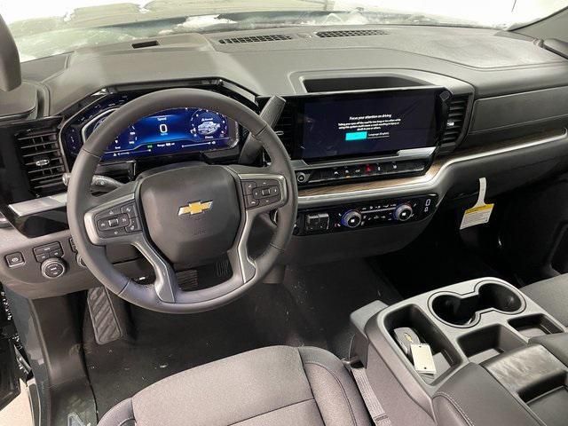 new 2025 Chevrolet Silverado 1500 car, priced at $55,577