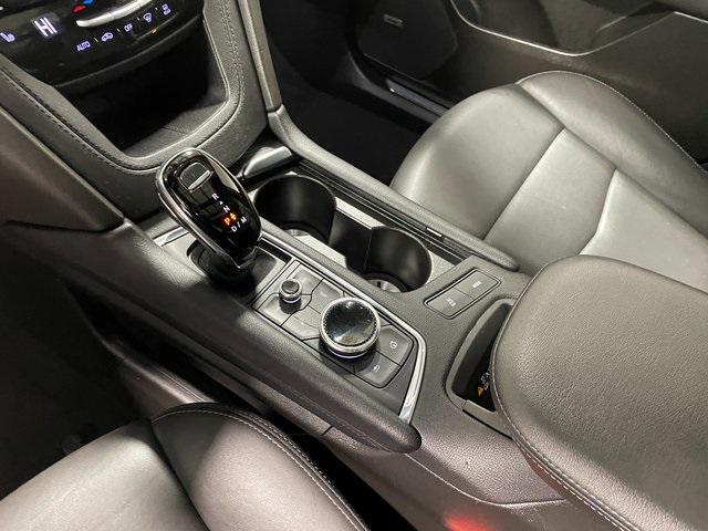 used 2022 Cadillac XT5 car, priced at $33,543