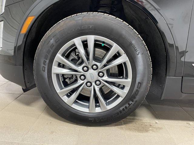 used 2022 Cadillac XT5 car, priced at $33,543