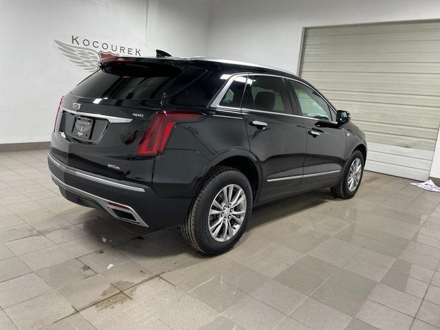 used 2022 Cadillac XT5 car, priced at $33,543