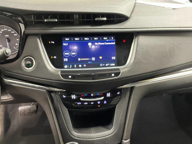 used 2022 Cadillac XT5 car, priced at $33,543