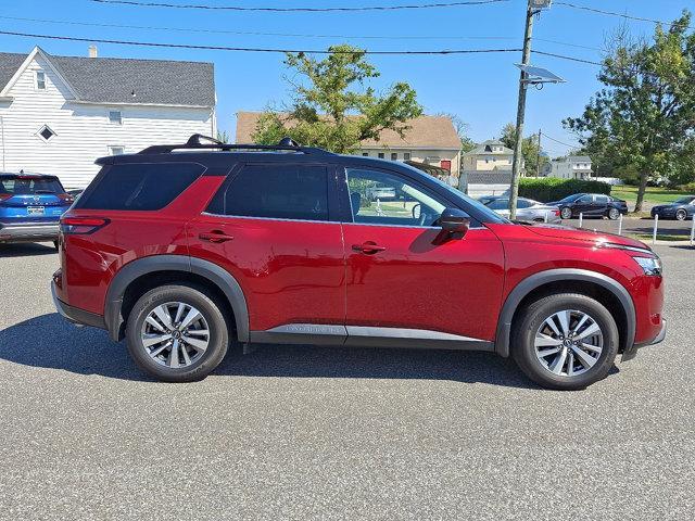 used 2022 Nissan Pathfinder car, priced at $33,982