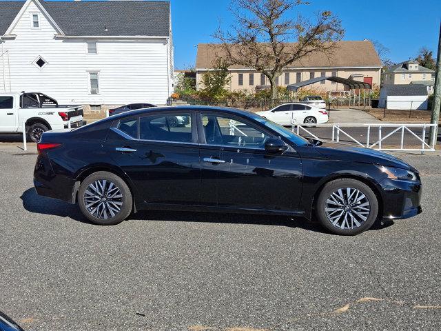 used 2023 Nissan Altima car, priced at $23,876