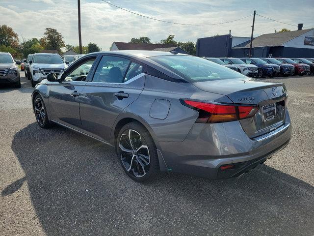 used 2023 Nissan Altima car, priced at $23,906