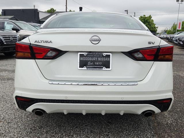 used 2023 Nissan Altima car, priced at $24,034
