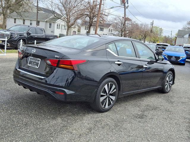 used 2022 Nissan Altima car, priced at $21,228