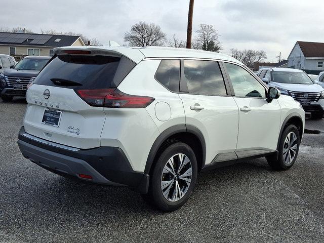 used 2022 Nissan Rogue car, priced at $27,990