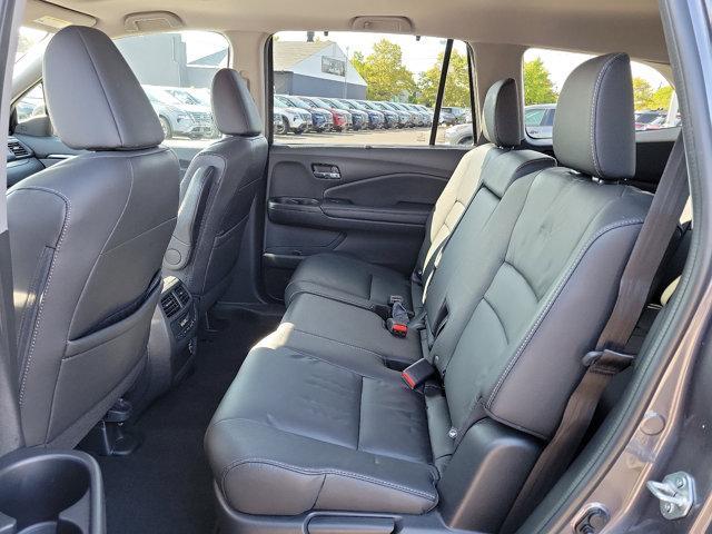 used 2022 Honda Pilot car, priced at $31,830