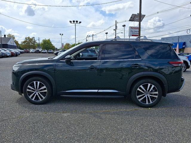 used 2024 Nissan Pathfinder car, priced at $40,990