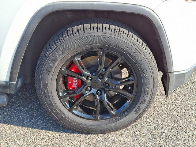 used 2011 Jeep Grand Cherokee car, priced at $9,994