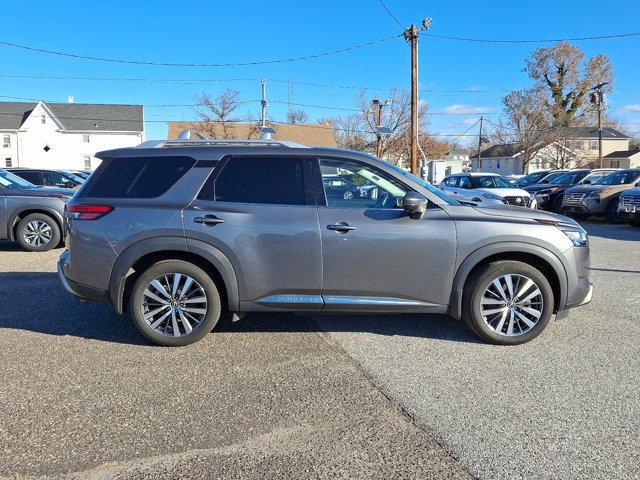 used 2022 Nissan Pathfinder car, priced at $34,227