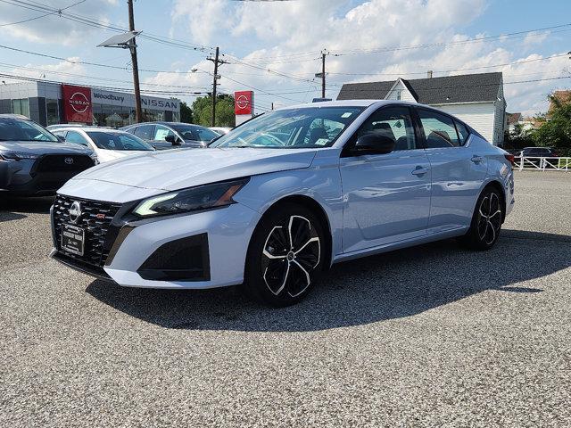 used 2023 Nissan Altima car, priced at $25,489