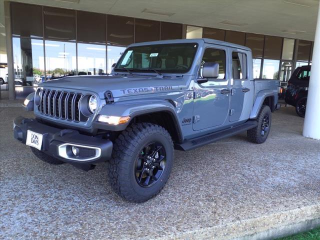 new 2024 Jeep Gladiator car, priced at $46,350