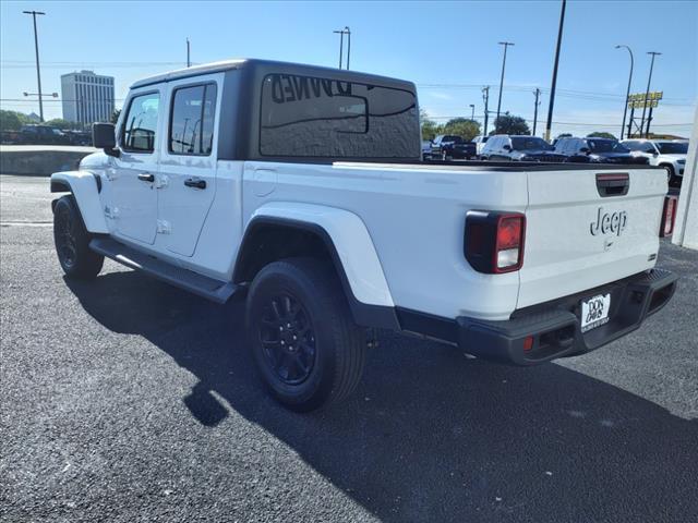 used 2023 Jeep Gladiator car, priced at $36,968