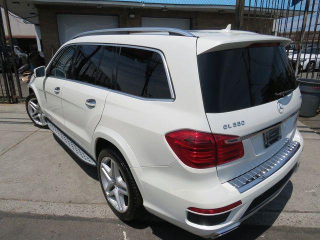 used 2015 Mercedes-Benz GL-Class car, priced at $17,500