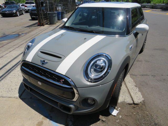 used 2021 MINI Hardtop car, priced at $16,500