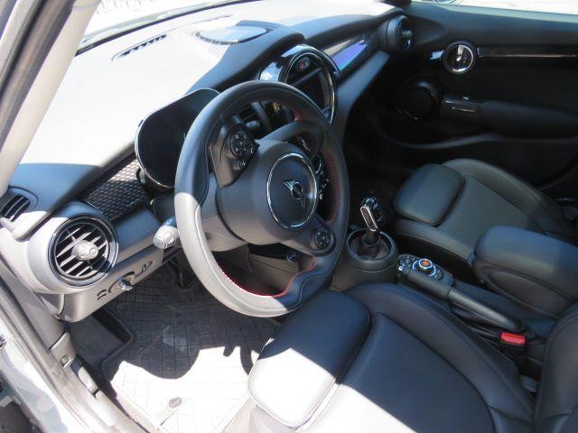 used 2021 MINI Hardtop car, priced at $16,500