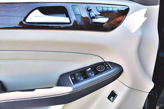 used 2013 Mercedes-Benz M-Class car, priced at $12,895