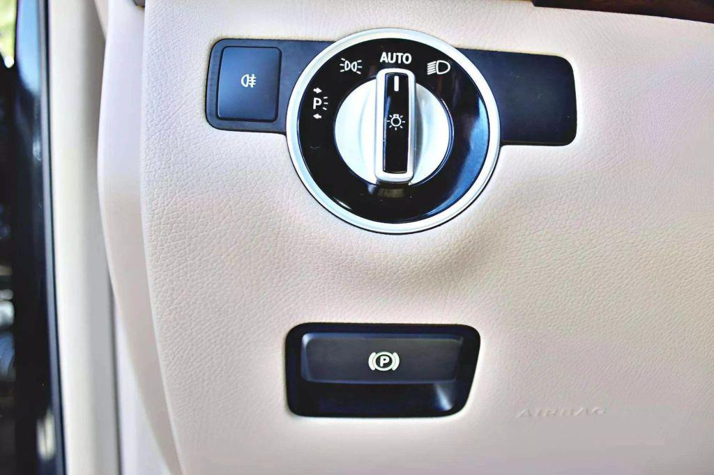 used 2013 Mercedes-Benz M-Class car, priced at $12,890