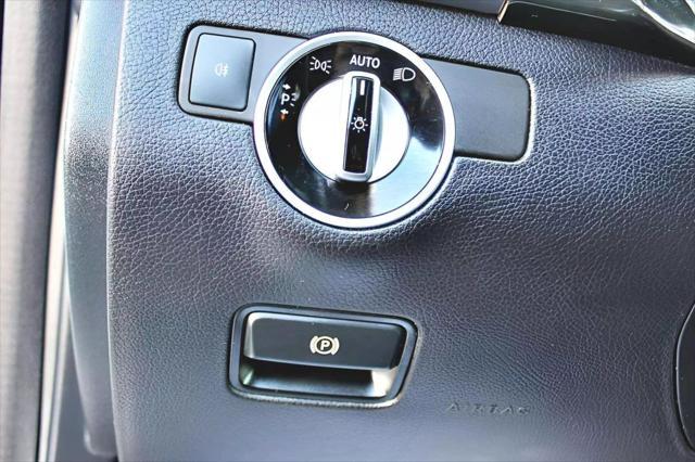 used 2015 Mercedes-Benz M-Class car, priced at $13,595