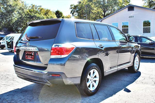 used 2012 Toyota Highlander car, priced at $13,995