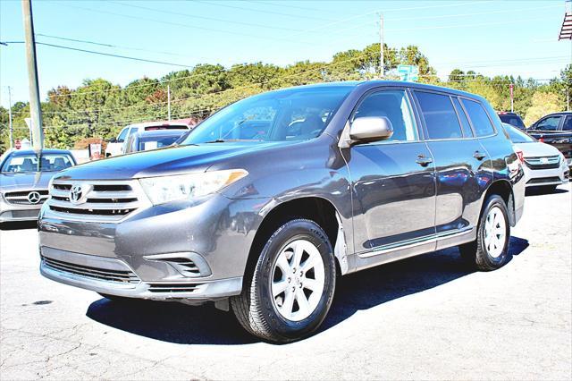 used 2012 Toyota Highlander car, priced at $13,995