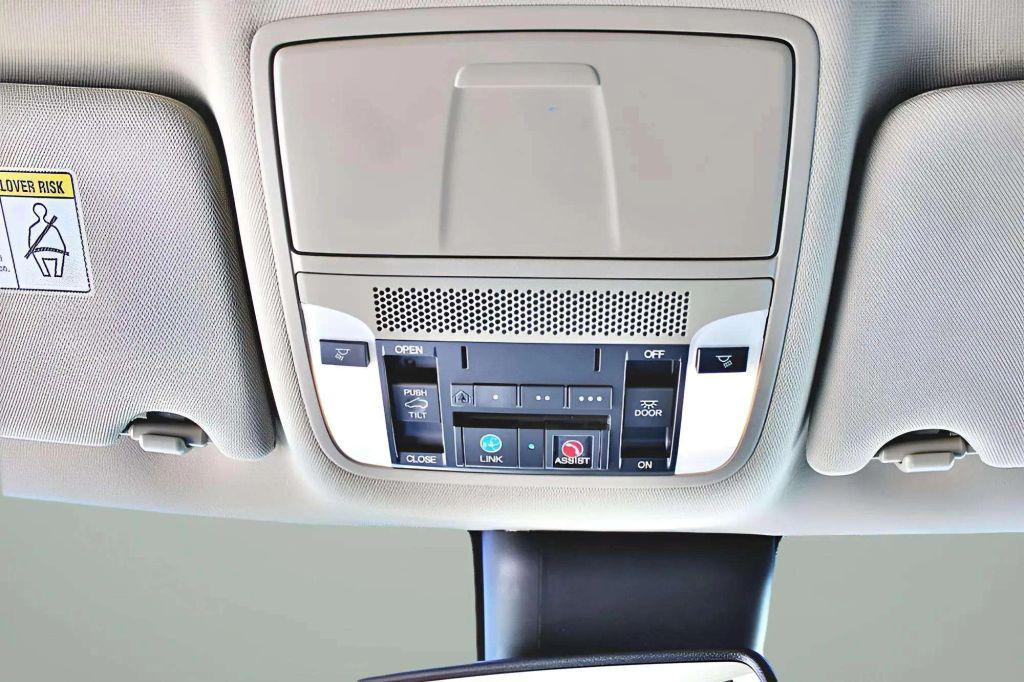 used 2015 Acura MDX car, priced at $17,795