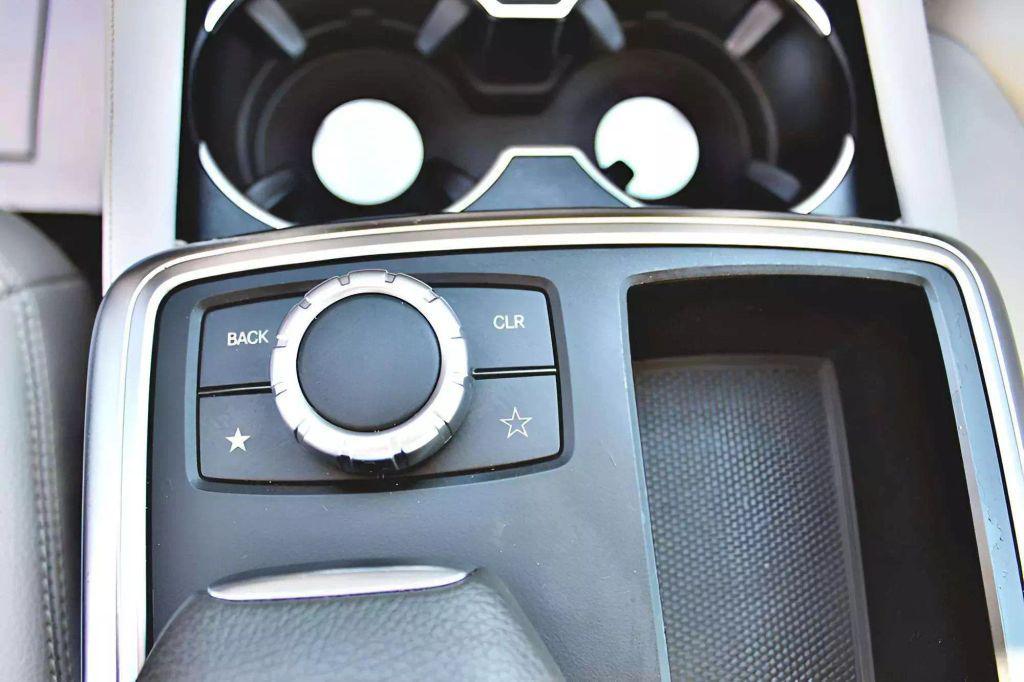used 2013 Mercedes-Benz M-Class car, priced at $11,450