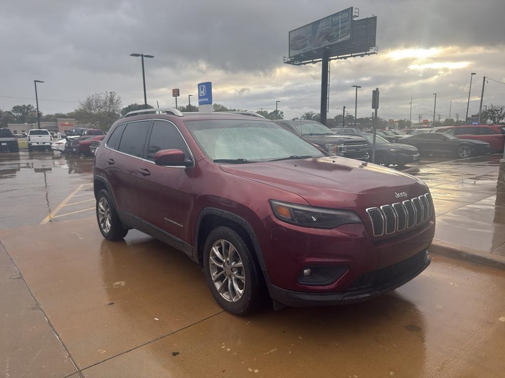 used 2019 Jeep Cherokee car, priced at $16,495