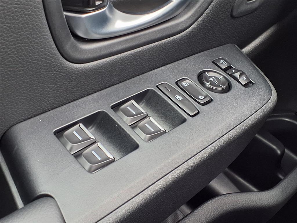 new 2025 Honda Pilot car, priced at $51,350