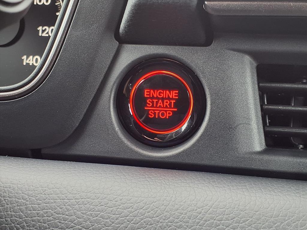 new 2025 Honda Pilot car, priced at $51,350