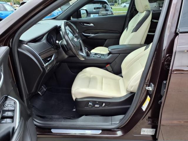 used 2021 Cadillac XT4 car, priced at $16,800