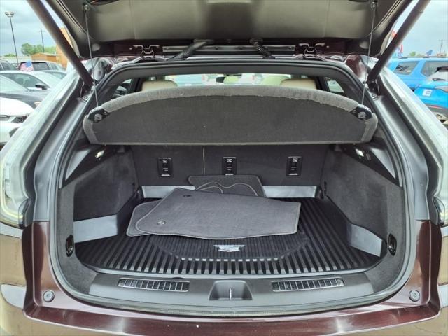used 2021 Cadillac XT4 car, priced at $16,800