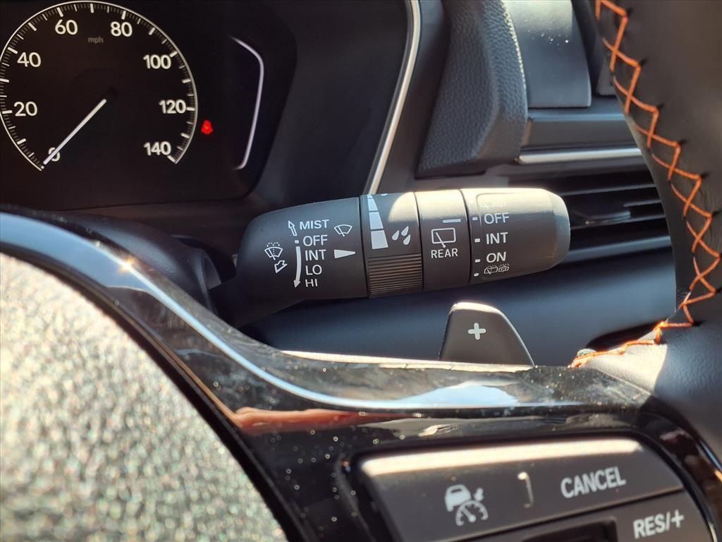 new 2025 Honda Pilot car, priced at $44,250