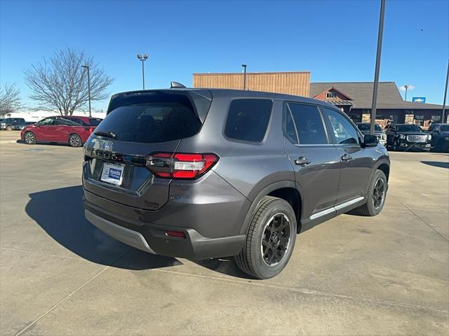 new 2025 Honda Pilot car, priced at $46,795