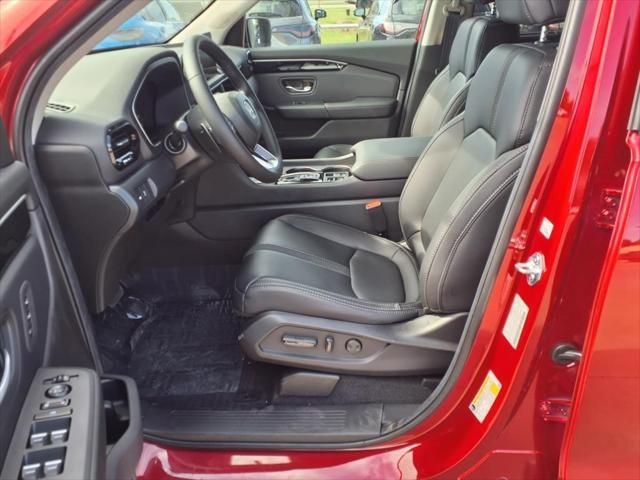 new 2025 Honda Pilot car, priced at $45,405