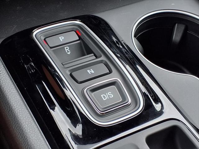 new 2025 Honda Pilot car, priced at $42,105