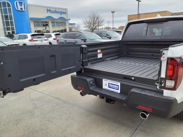 new 2025 Honda Ridgeline car, priced at $45,080