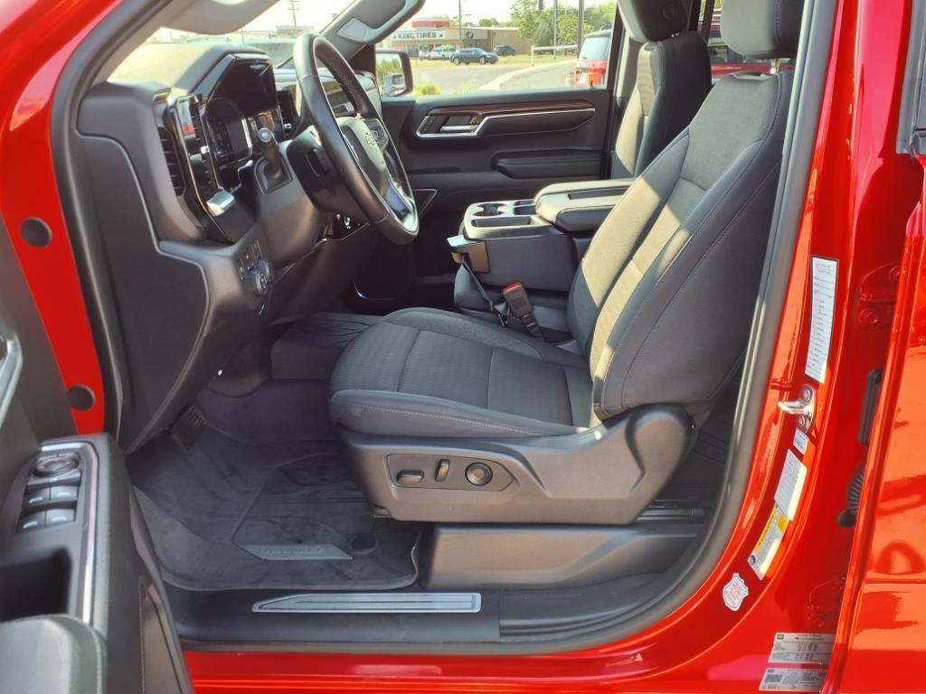 used 2024 Chevrolet Silverado 1500 car, priced at $37,990