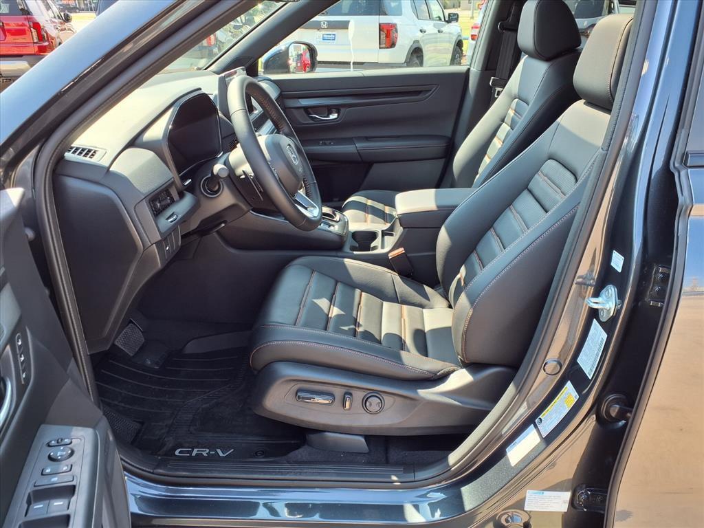 new 2026 Honda CR-V Hybrid car, priced at $40,175